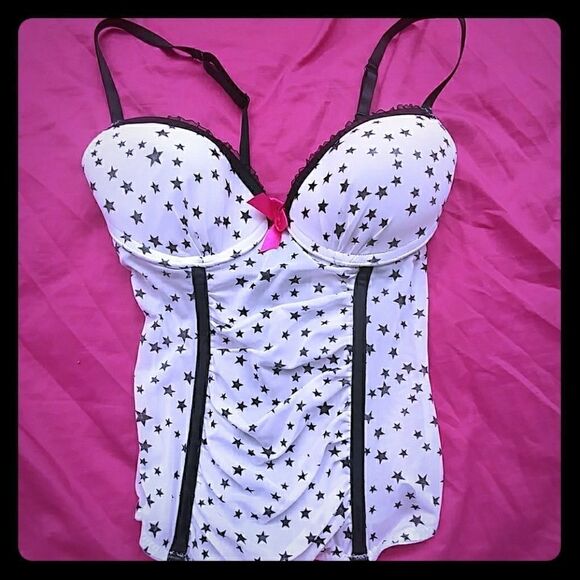 Lingerie top  - Picture 1 of 5